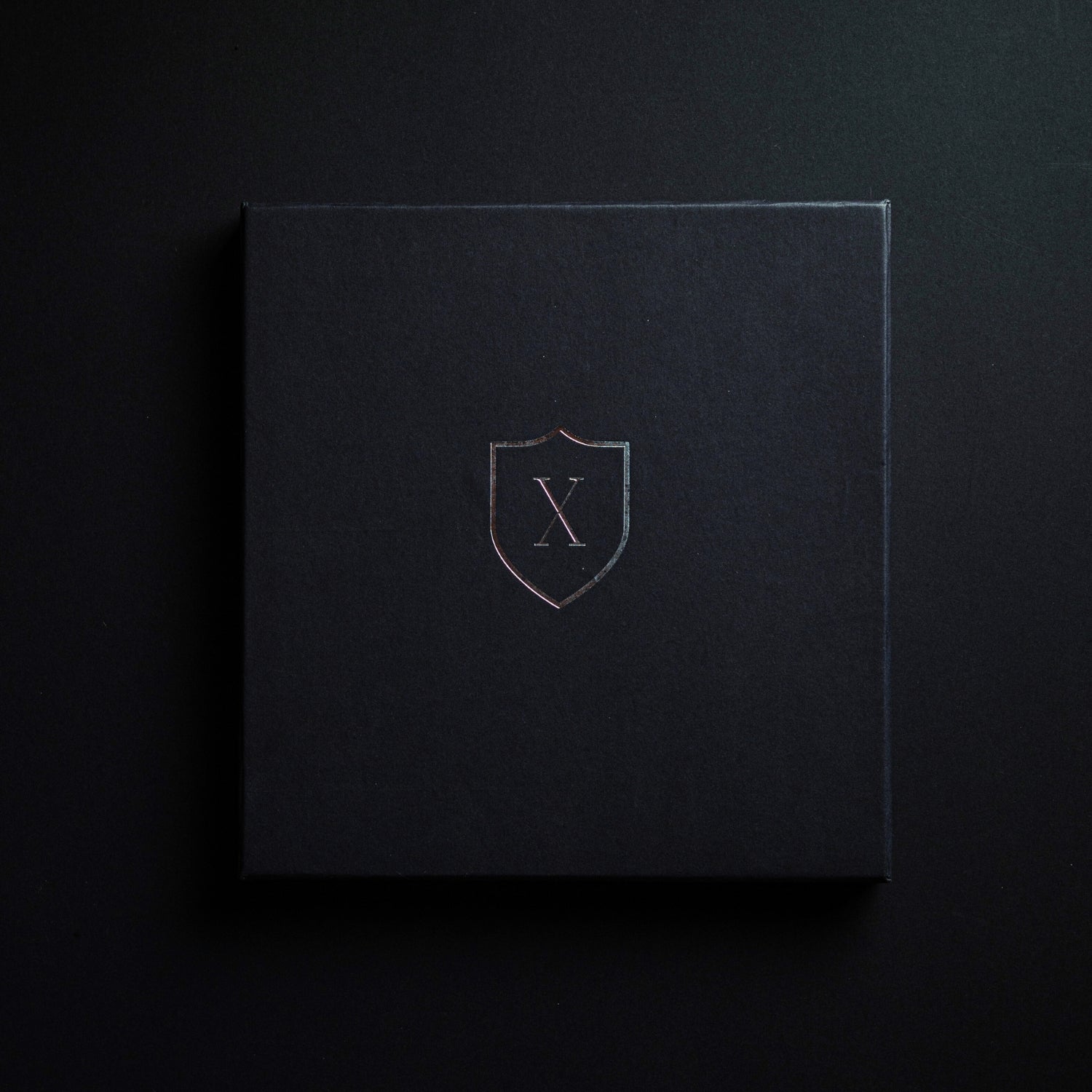 Agenda cuaderno con hojas negras para emprendedores y oficina caja de regalo
