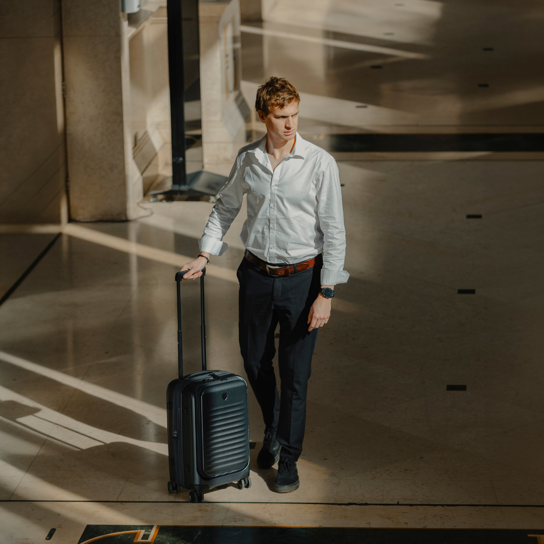 Maleta Venture Carry On